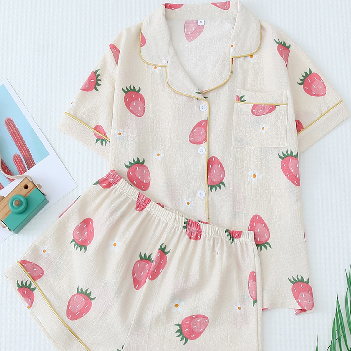 Sous-vêtements et vêtements de nuit Pyjamas et vêtements d'intérieur à fraises pour femmes Vêtements de nuit confortables et mignons pour occasions formelles et décontractées pour femmes_voghion.com