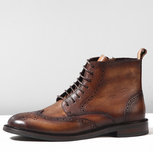 Dropshipping British Retro Martin Brogue High-Top Carved Men's Trendy Casual Leather Shoes Thick-Soled Leather Boots
