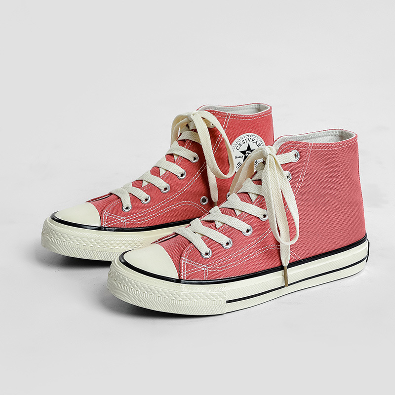 クラシックなハイカット1970年代レトロスニーカー、韓国版2025秋原宿風万能学生女子キャンバスシューズ、男女カップル向け