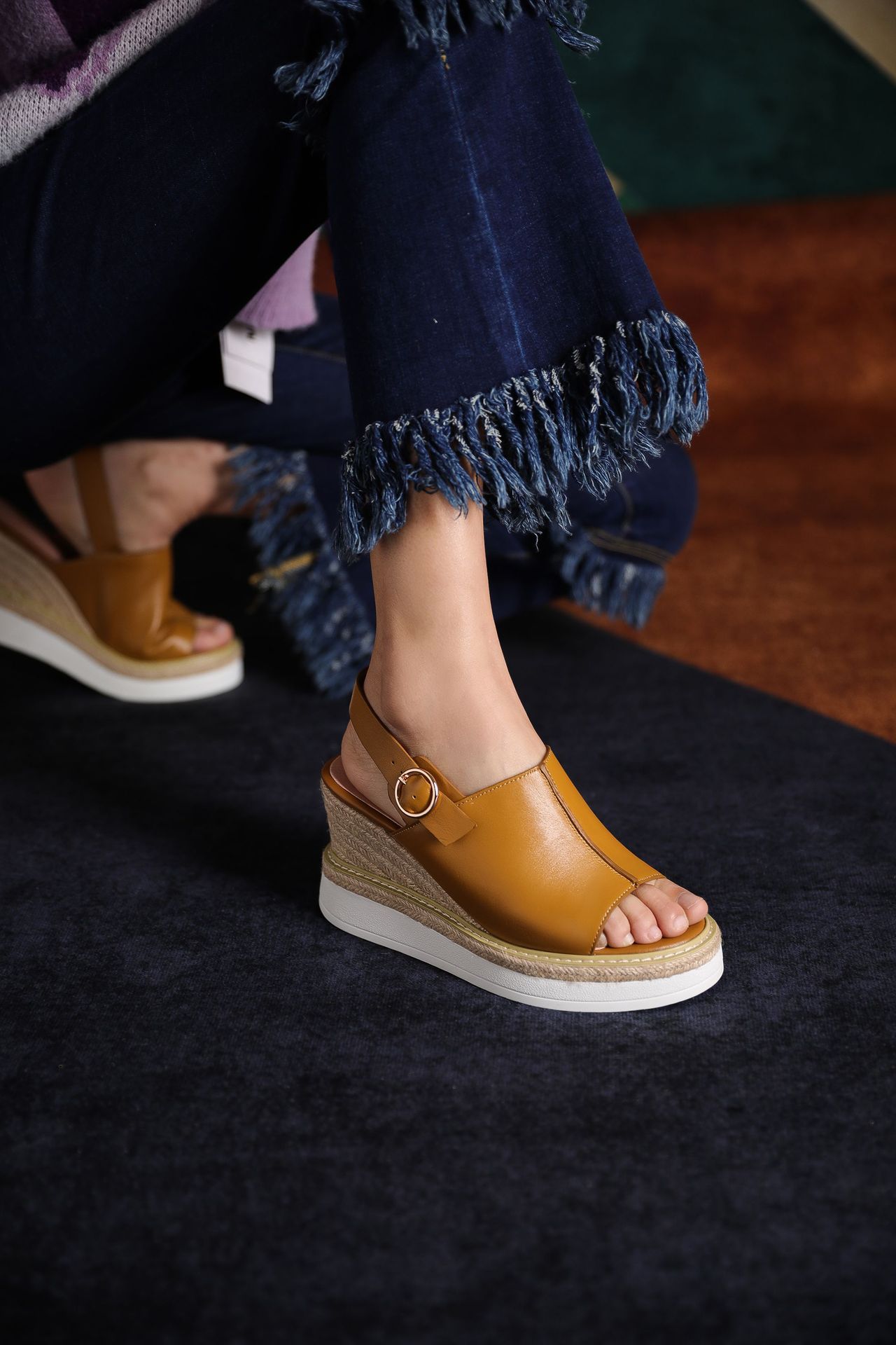 Sandal cao gót nữ hở mũi đế xuồng đan rơm phong cách châu Âu — Nâu vàng chi tiết 1