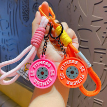 创意卡通杠铃片手绳钥匙扣娃娃机公仔情侣包包挂饰汽车钥匙链礼品