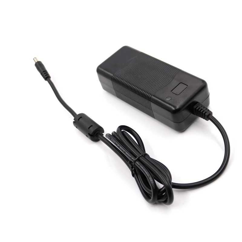 柏轩供应19V3.78A投影器材 医疗设备 制氧机 笔记本电源适配器