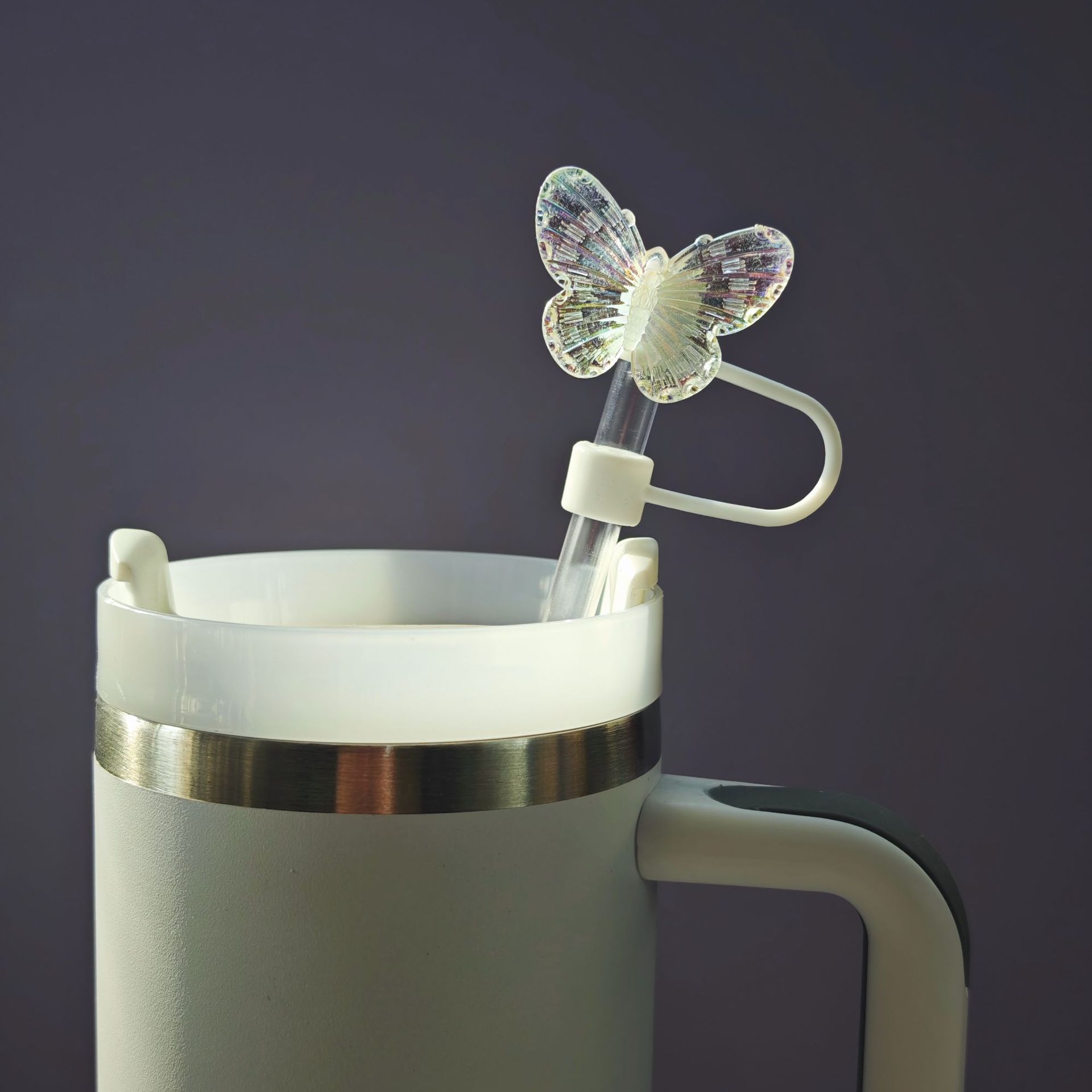 Nueva tapa de pajita de mariposa tapón de polvo color acrílico mágico cubierta de pajita de mariposa taza de agua cubierta de pajita decoración
