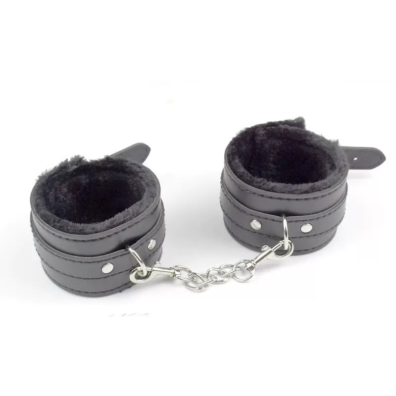 情趣手套成人用品皮革手铐夫妻情趣毛绒SM另类变态玩具内衣厂家代