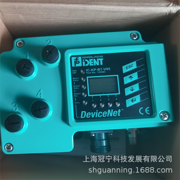 德国    p+f  PCV100-F200-SSI-V19-6011 读头