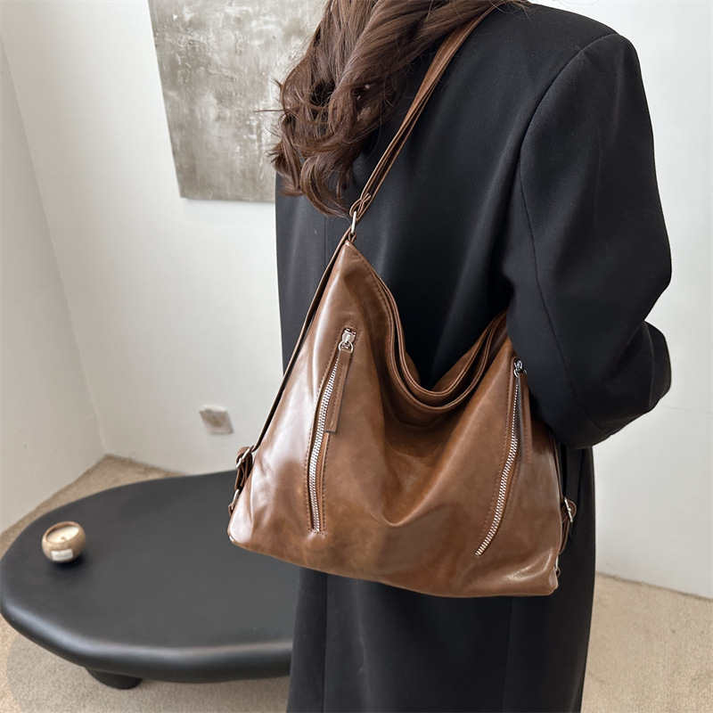 Mochila de hombro multipropósito de gran capacidad coreana para viajes mujeres 2024 nueva moda de hombro único ocio versátil bolsa de mano