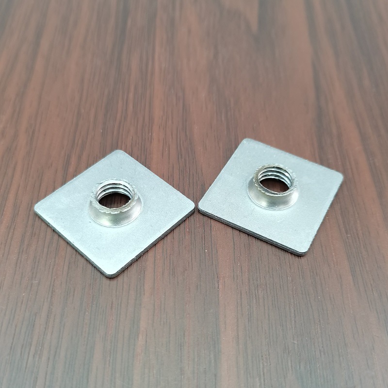 4040正方形方通管焊接脚杯架 m10/12厘孔脚杯支撑片 2厘铁片批发