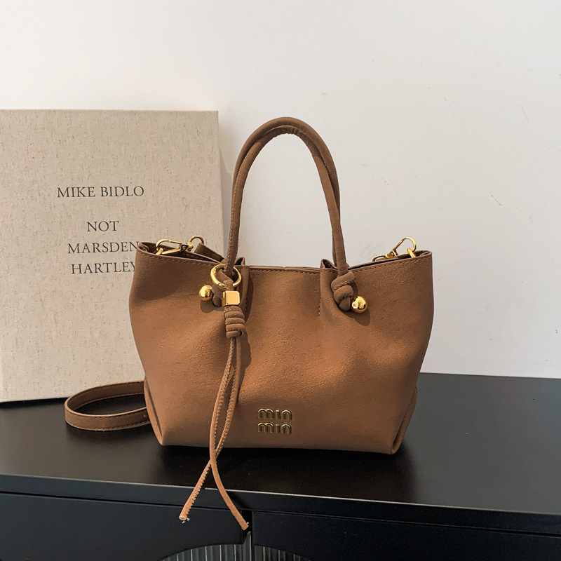 Maillard Retro Brown Bag for Women 2026 New Fashion Versatile Crossbody Bag Exquisite Super Popular Small Handbag