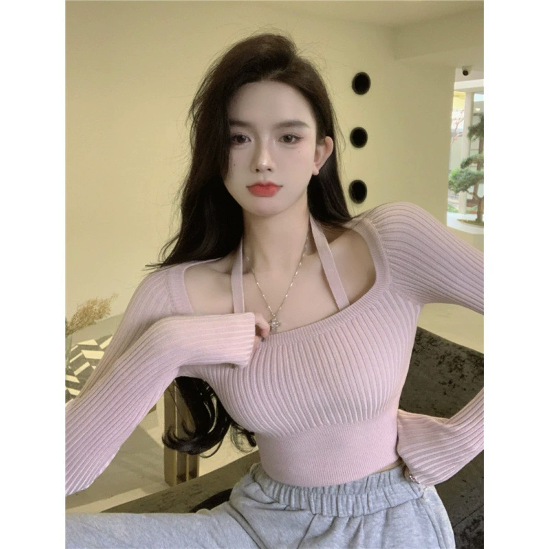 Чистый розовый круглый воротник с тонким шеей