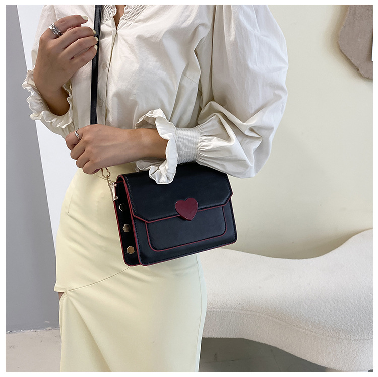 448g Weight Magnetic Buckle Closure Type Single Shoulder Strap Strap Type Crossbody Bag Bags Type Shopping Occasion Pu Leather Material Solid Color Pattern All Seasons Season Women's Gender Streetwear Style Square Shape Medium Size Women's Medium Pu Leather Heart Shape Solid Color Streetwear Square Magnetic Buckle Crossbody Bag 15