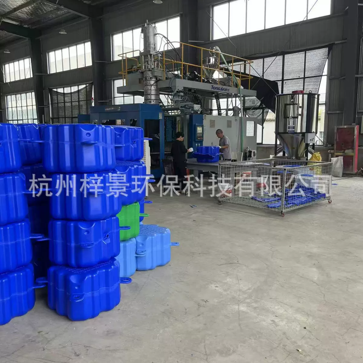 浮筒码头、水上浮桥、水上平台、水上游泳池、摩托艇码头、浮箱码