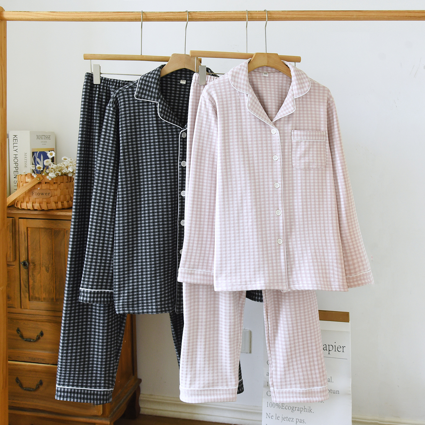 日系小格子春秋德绒保暖睡衣女士男士家居服套装夏季薄款简约新款