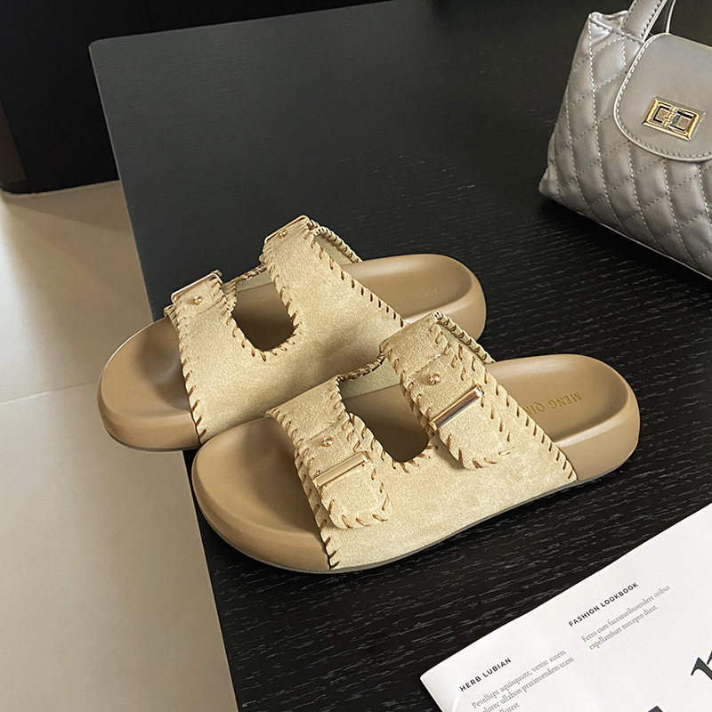 Genuine Leather Retro Buckle Hand-Stitched Thick-Soled Slippers for Women to Wear Outside, Small Size Sandals and Slippers 32 for Small People to Increase Height Genuine Leather Retro Buckle Hand-Stitched Thick-Soled Slippers for Women to Wear Outside, Small Size Sandals and Slippers 32 for Small People to Increase Height