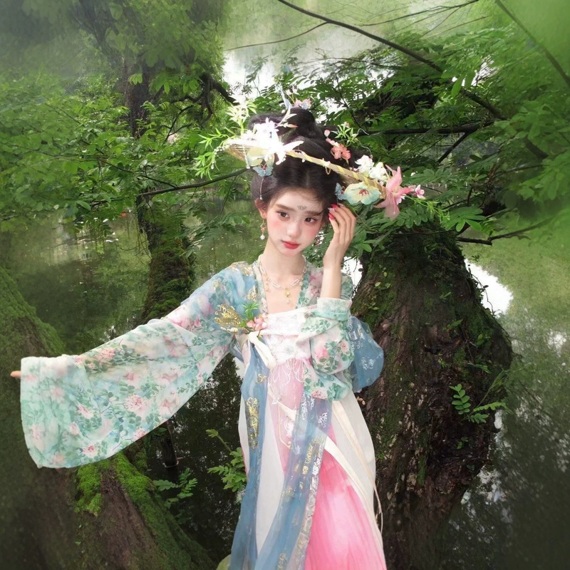 Original Tang-Style Song Dynasty Hanfu New Set with Chest-High Waistband, Shawl, Half-Skirt, and Embroidered Accessories for Spring and Summer Original Tang-Style Song Dynasty Hanfu New Set with Chest-High Waistband, Shawl, Half-Skirt, and Embroidered Accessories for Spring and Summer