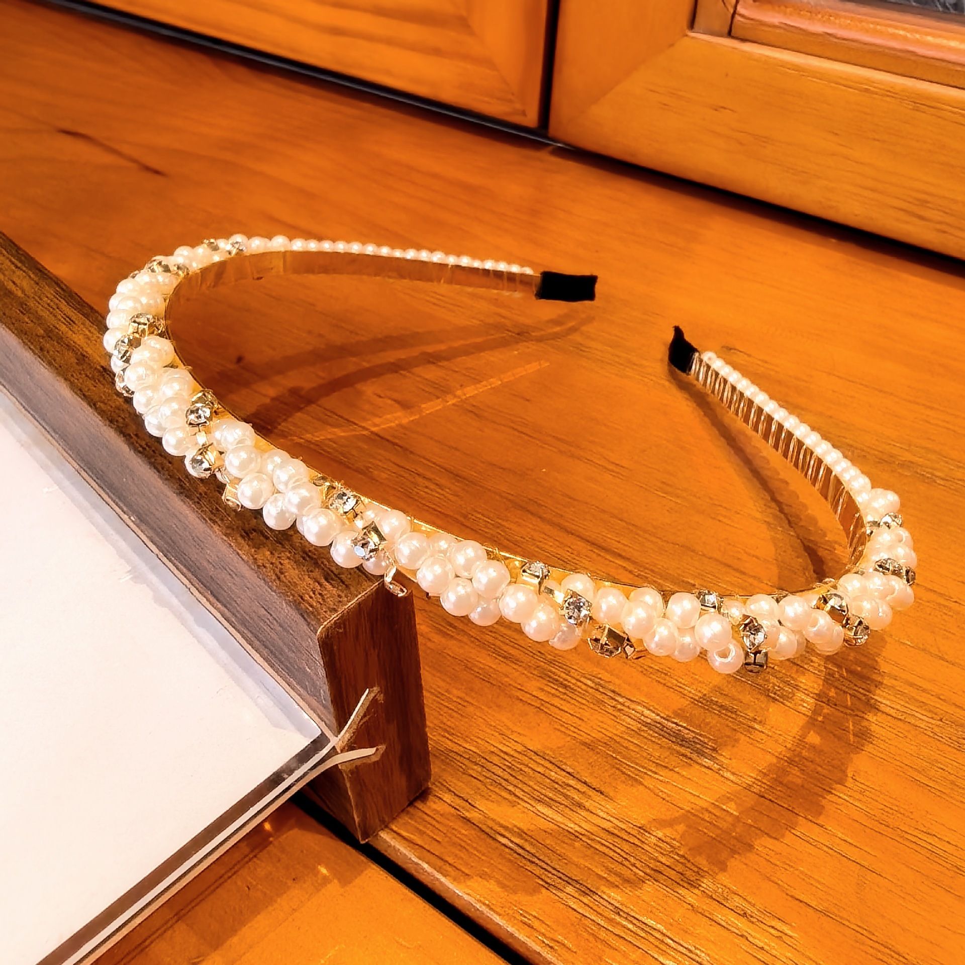Diadema de Doble Capa con Perlas y Cristales Hecha a Mano para Mujer image 18