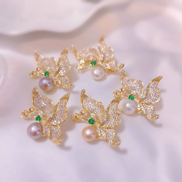 Натуральный пресноводный жемчуг брошь нежный нишный дизайн