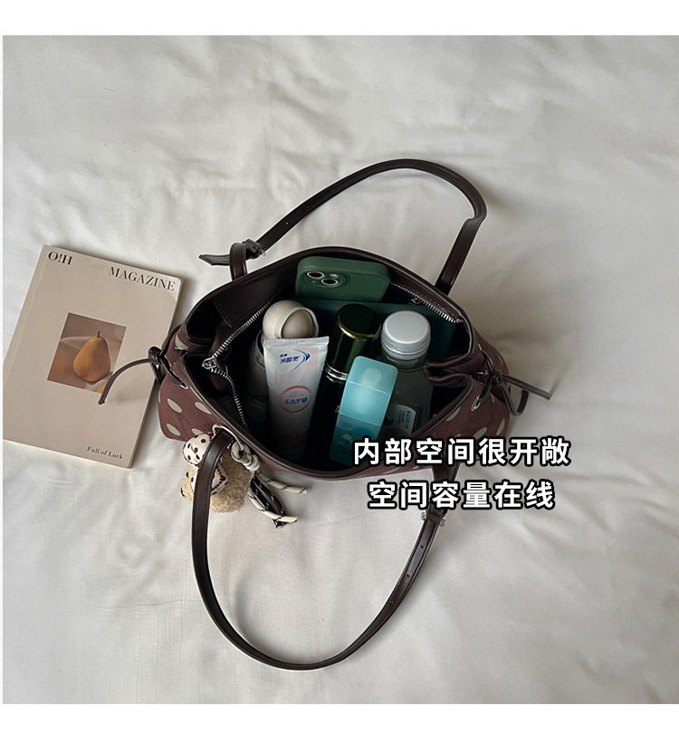 Túi xách nữ kẹp nách chấm bi thời trang, đeo vai một quai, form hộp ngang, dung tích lớn — Kaki không có mặt dây chuyền, Màu cà phê Không có mặt dây chuyền, Màu nâu không có mặt dây chuyền, Màu xám không có mặt dây chuyền chi tiết 8
