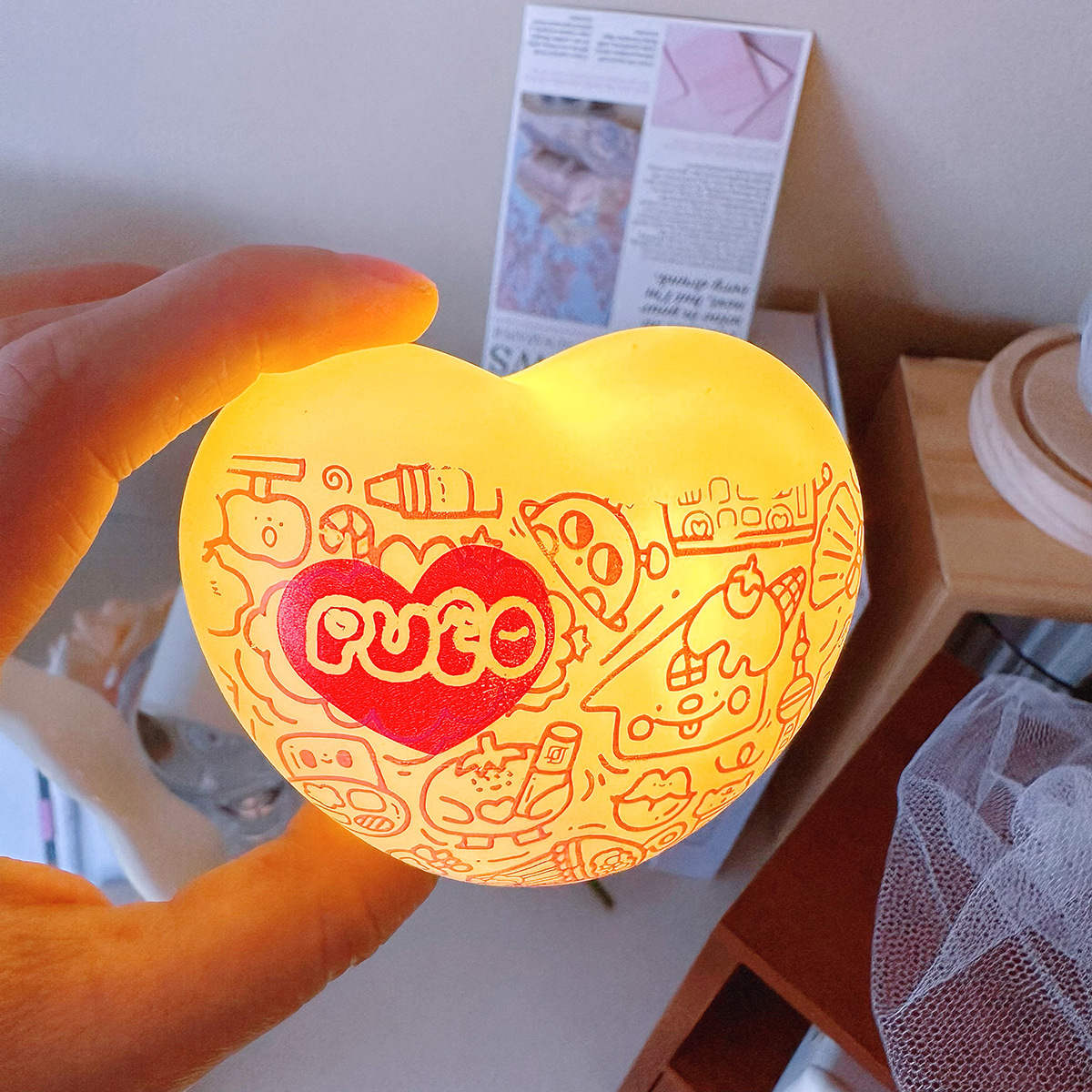 로고가 있는 작은 하트