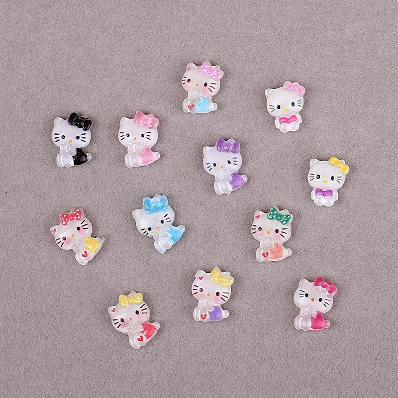 네일 아트 만화 키티 캣 쥬얼리 아이스 입체 DIY를 통해 그린 귀여운 새끼 고양이 수지 네일 쥬얼리 도매