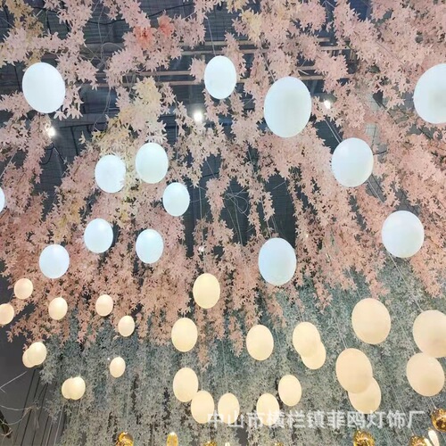 Wedding props 10 head milky white bubble dragon ball chandelier wedding hall decoration lighting stage ceiling spherical decoration