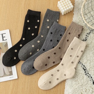 �ﶬ�¿���qŮ�m�ӿ�ɫ�A�c��ë�Ӻ�ů��Ͳ�m�nϵ���c���m���l