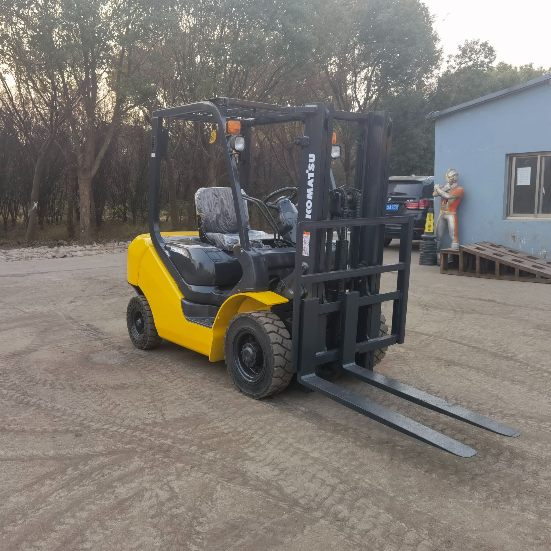 小松3吨叉车 小松FD30-17叉车 KOMATSU FD30-16 FORKLIFT
