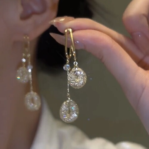 S925 Silver Needle Same Style Hollow Metal Mesh Earrings Fashion Sparkling Diamond Oval Metal Mesh Creative Smart Earrings