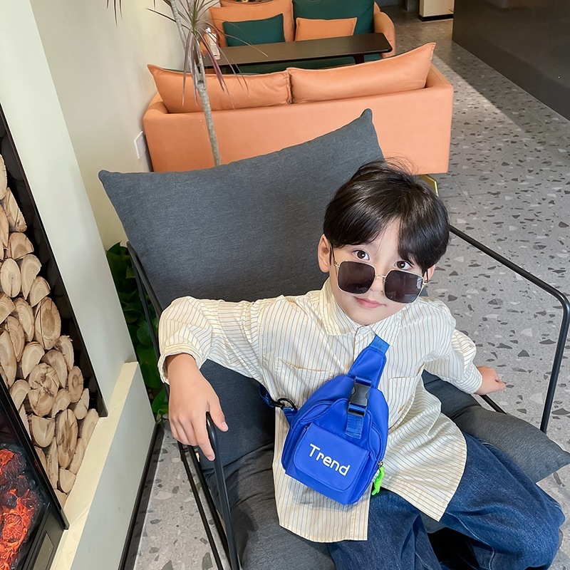 New Candy-Colored Casual Children's Bag, Korean Style Trendy Cool Shoulder Bag for Boys and Girls, Simple and Fashionable Chest Bag, One-Piece Drop Shipping