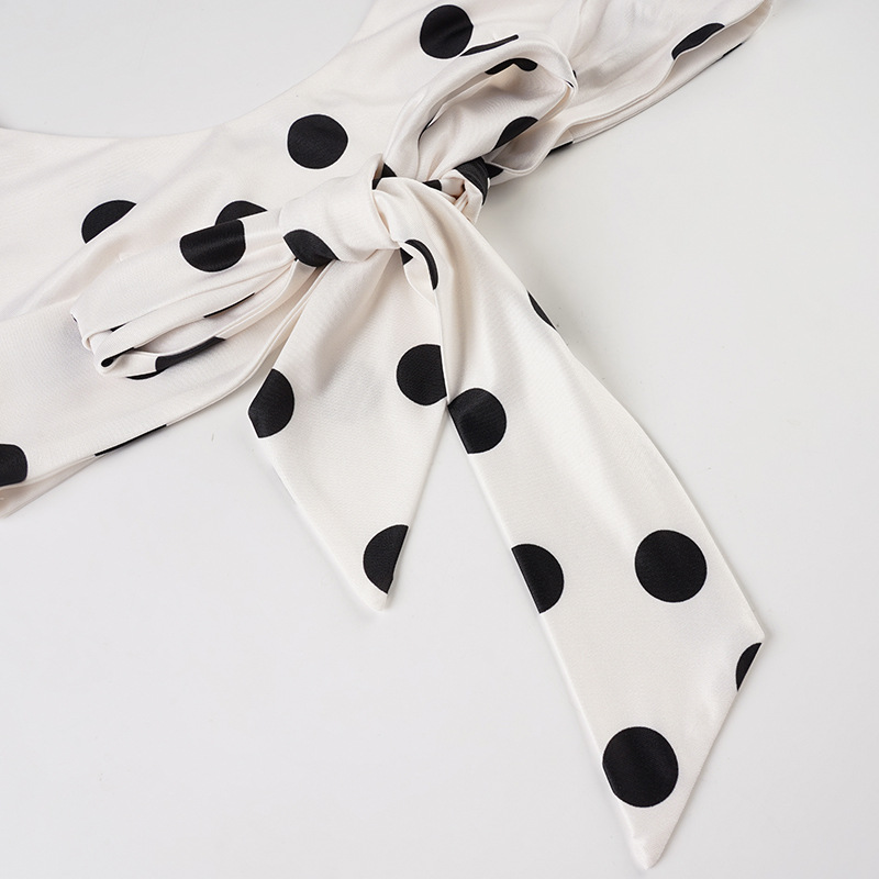 European And American Retro Beach Resort Hot Spring Polka Dot Sexy Bikini Set With Halter Neck Top + Solid Color Shorts_ecoleips.com