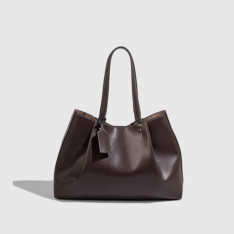 Popular 2025 Urban Casual Style Bag, Fashionable Retro Handbag, Commuting Large Capacity, High-Quality Texture Tote Bag, Trendy Popular 2025 Urban Casual Style Bag, Fashionable Retro Handbag, Commuting Large Capacity, High-Quality Texture Tote Bag, Trendy