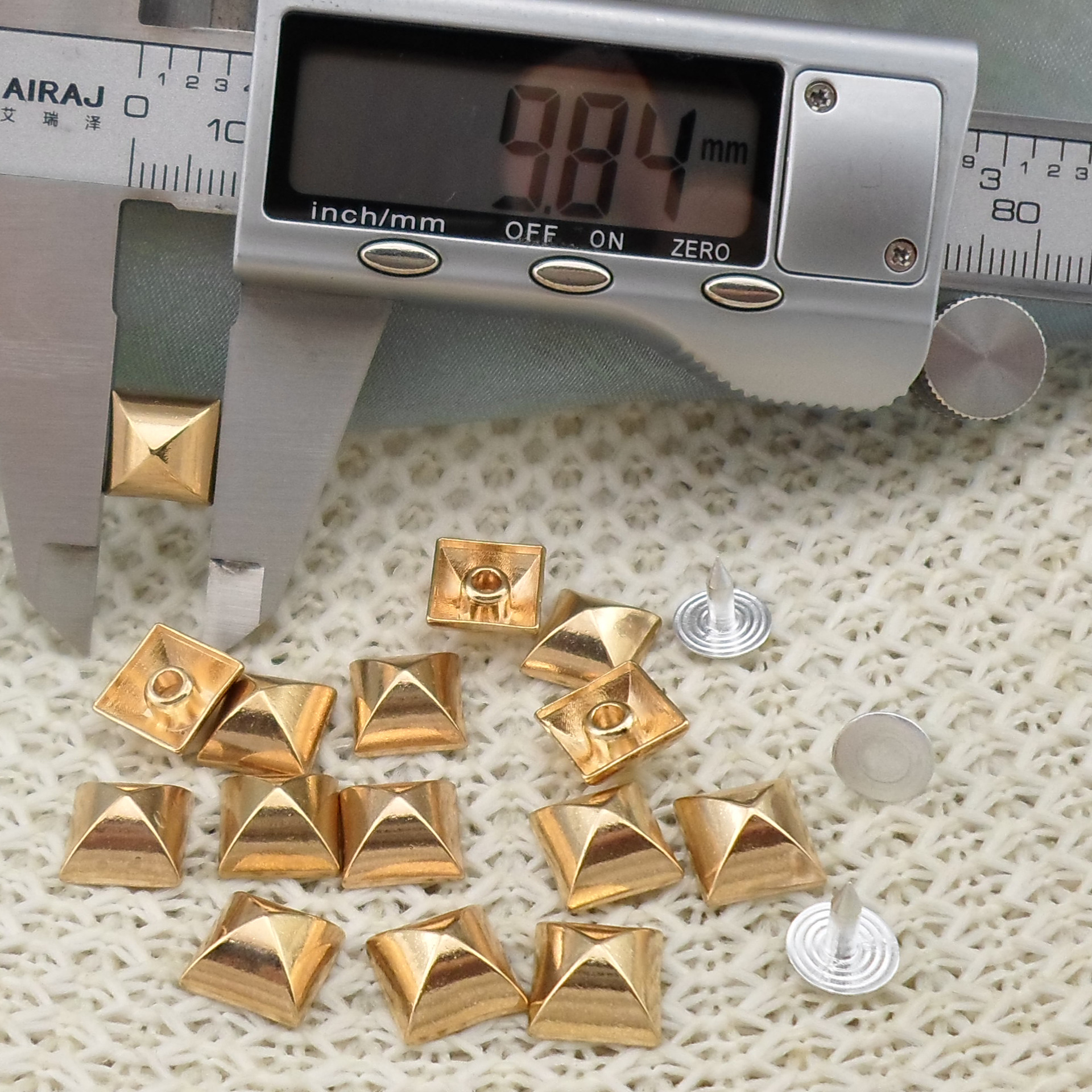 （合金）10MM四方五金蒙古包撞钉 手袋衣服四方金属高凸弧面铆钉