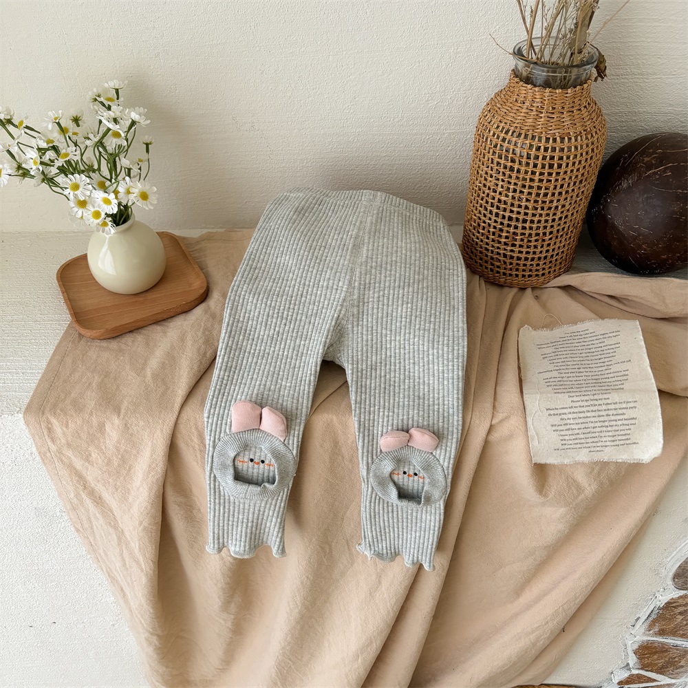 2024 primavera y otoño nuevo estilo ins versión coreana de un tipo de bebé bebé dulce y lindo 0-3 años de edad leggings elásticos exteriores 1