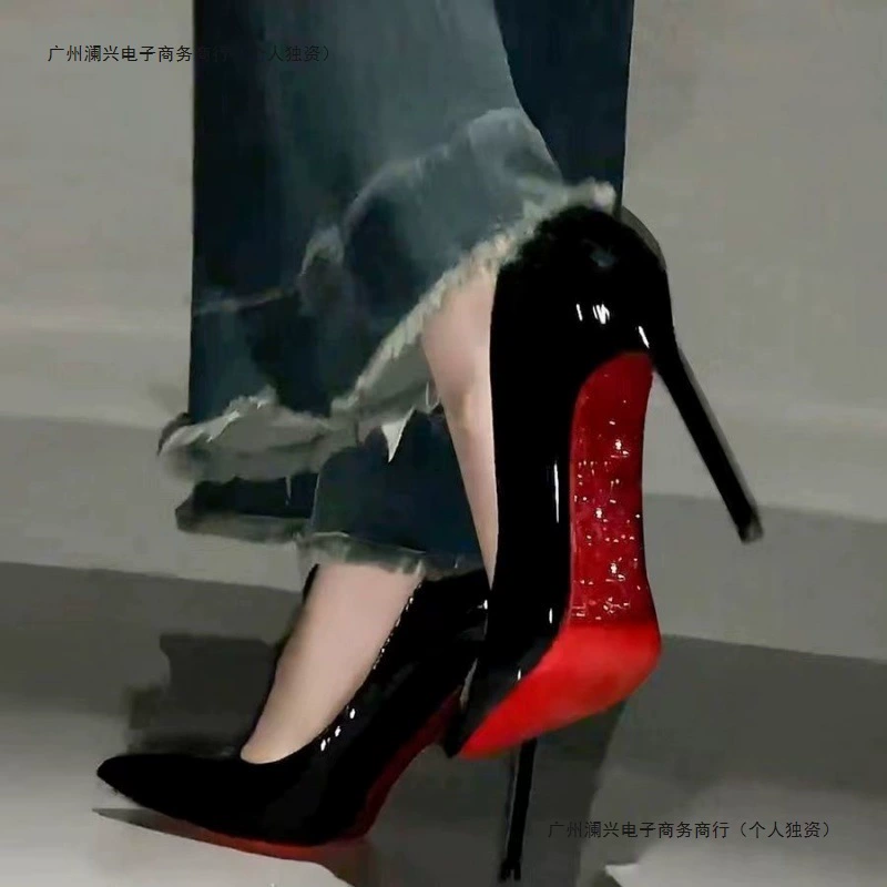 Туфли на высоком каблуке, туфли для кровати, женские туфли на шпильке, новые летние черные туфли с красной подошвой, сексуальные туфли с острым носком