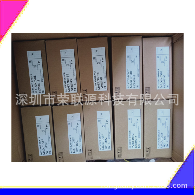 Panasonic松下MSMF022L1C1 A6伺服电机200W 全新原装