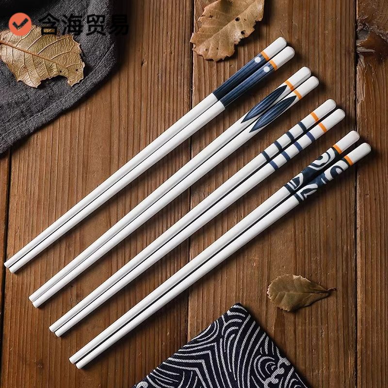 陶器の箸、和風防カビ、高温耐性、滑り止め、家庭用実用セット、変形しない箸のペア、環境に優しく健康|undefined