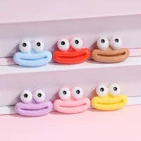 Забавная фигурка сосиски, самодельный кремовый клей, заколка для волос, зарядное устройство, защитный чехол, плюшевая игрушка, аксессуары для ювелирных изделий из смолы