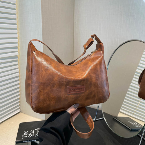 Ultra-popular Mini Bag for Women 2025, Trendy European & American Style—Simple, Elegant, and Chic Shoulder Bag with Premium Texture, Perfect for Everyday Commuting and Unique Styling