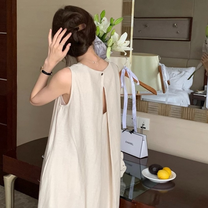 Summer Women's Wholesale New Hair chic Cut Out Backless Simple Elegant Mid-length Round Neck Vest Sleeveless Dress Summer Women's Wholesale New Hair chic Cut Out Backless Simple Elegant Mid-length Round Neck Vest Sleeveless Dress