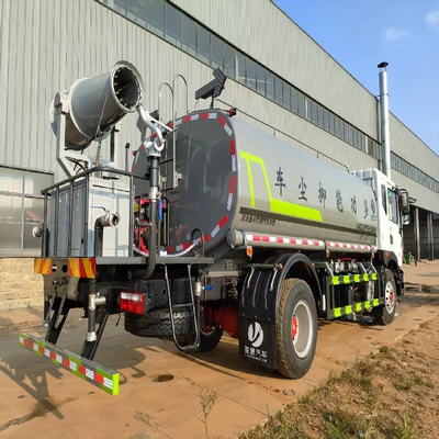 Suvarma maşınları 12-Ton Dust Suppressor Truck 50m