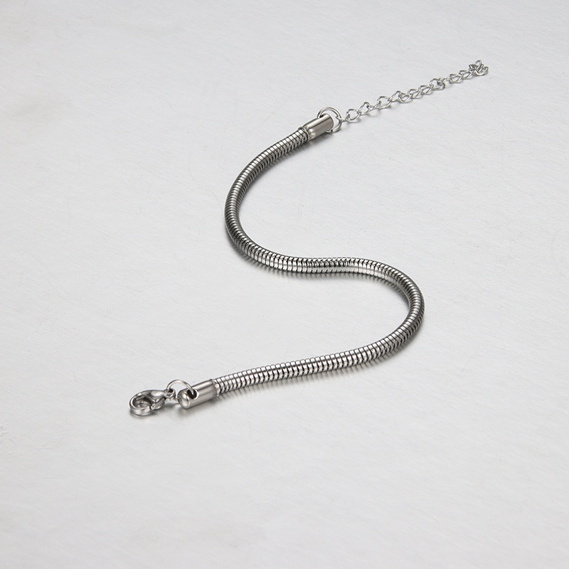 Cross-Border Titanium Steel Bracelet Stainless Steel Round Snake Bracelet Women's Soft Snake Bone Chain Bracelet Couple Fashion Accessories Bead Chain Cross-Border Titanium Steel Bracelet Stainless Steel Round Snake Bracelet Women's Soft Snake Bone Chain Bracelet Couple Fashion Accessories Bead Chain