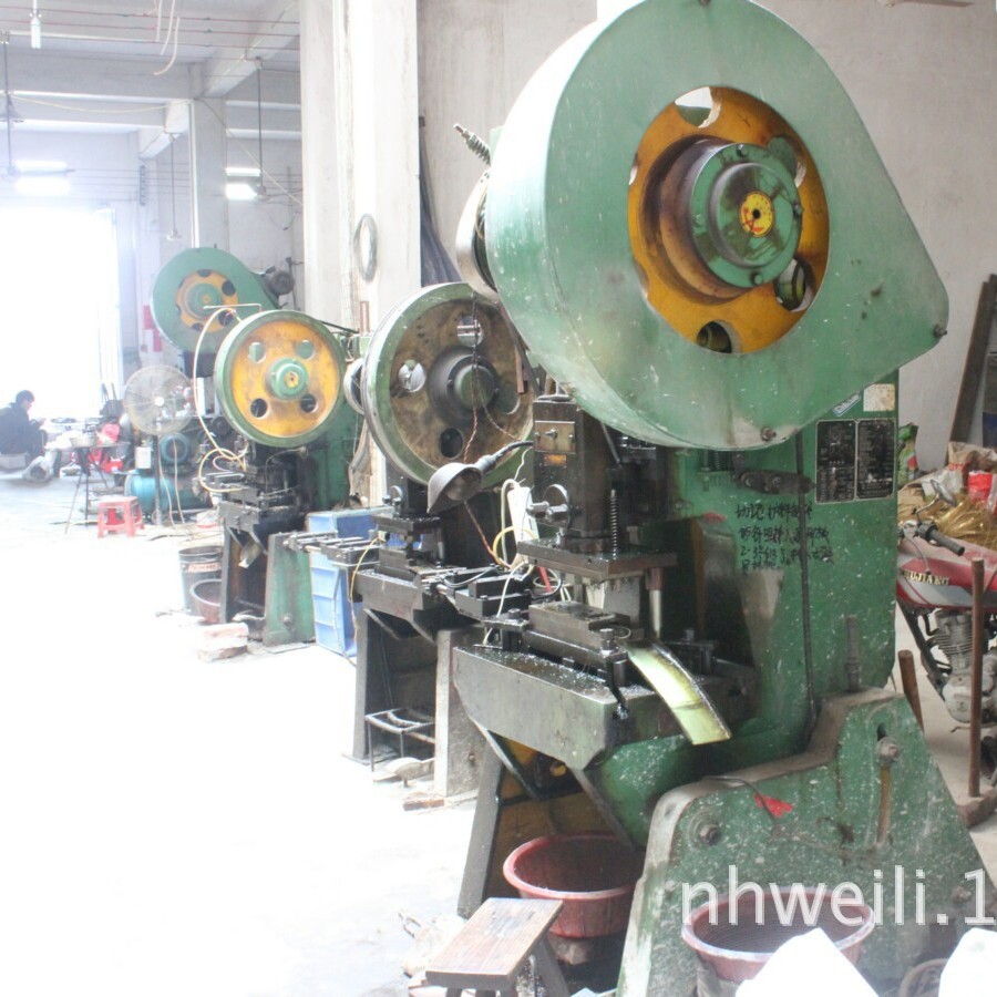 五金配件冲压加工、金属冲压件加工、五金冲压件加工