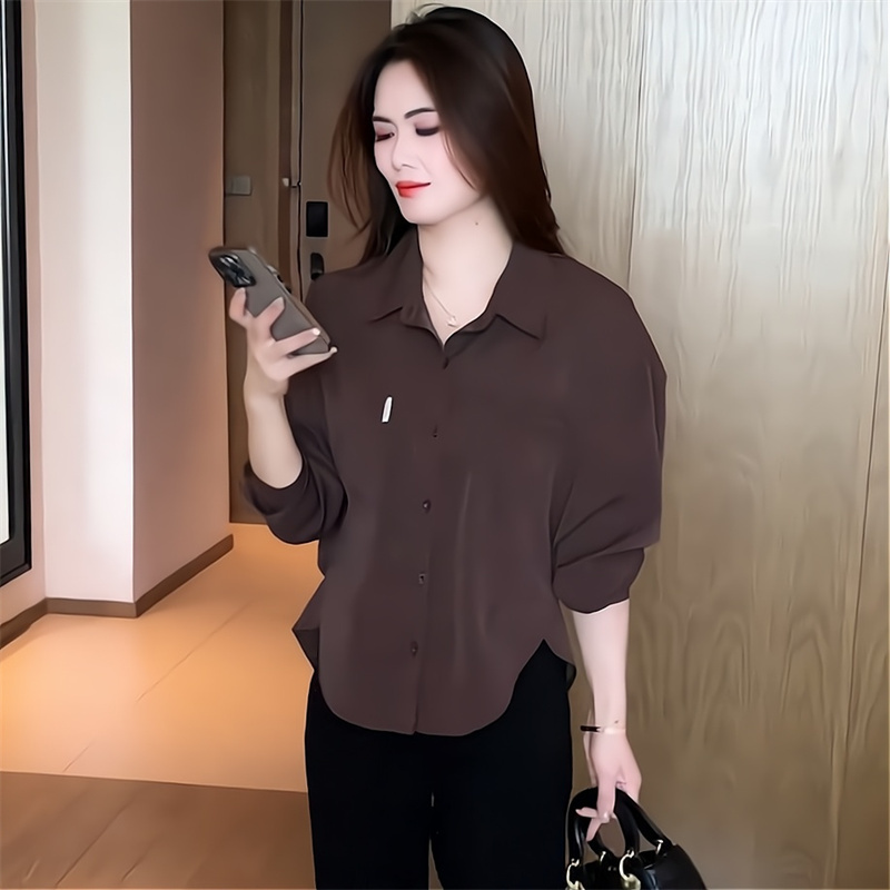 ファッションの気質のシャツの女性の早春の服装の新型のゆったりしていて腹を隠します。|undefined