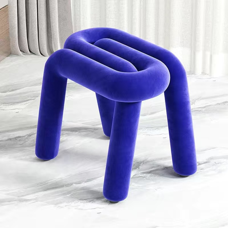 짧은 의자 (파란색)