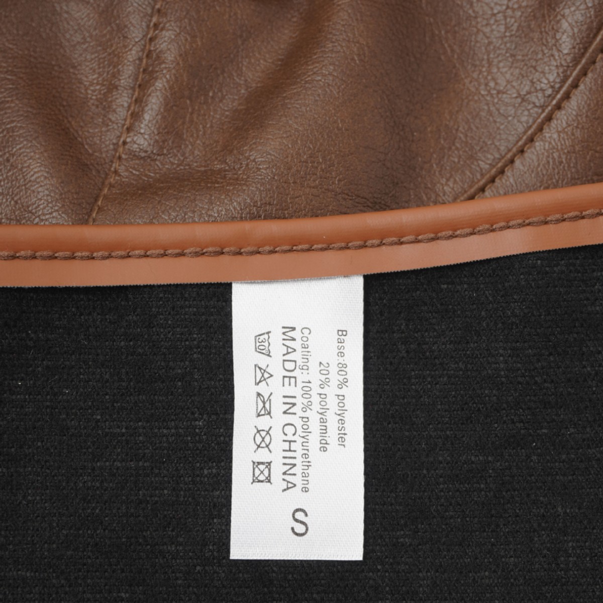 El nuevo top de tubo con cuello halter sexy se vende a través de Amazon Temu