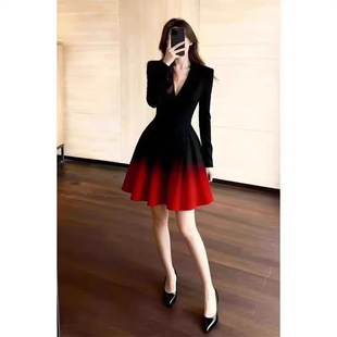 ����Y��С���ӽ^�����@����С���L���|�����tɫ��Ⱦ�u׃�B��ȹŮ