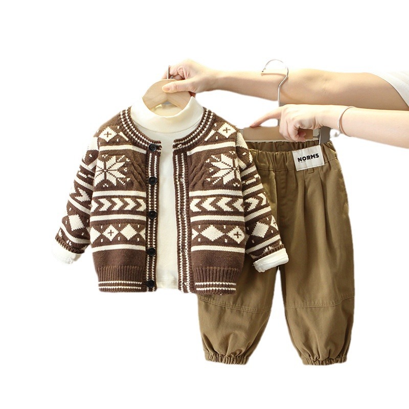 6150 Traje de otoño para niños 2024 Nuevo estilo bebé Versión coreana de primavera y otoño Ropa Suéter para niños Chaqueta de tres piezas