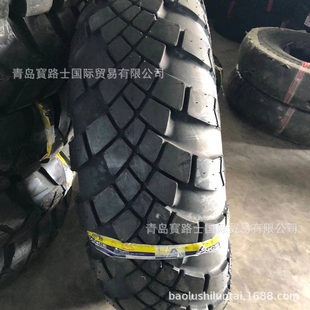 载重越野卡车轮胎  15.5-20 斜交轮胎