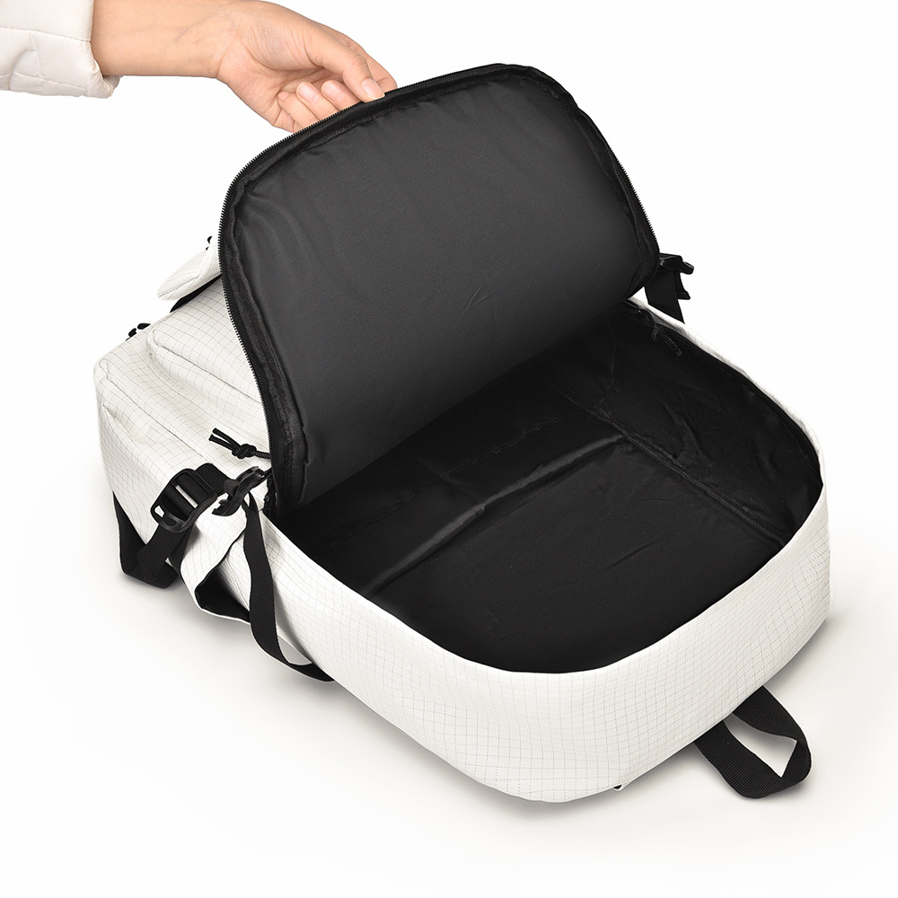 Parejas coreanas lindas bolsas escolares de estudiantes de gran capacidad para la temporada escolar simple versátil mochila transpirable mayorista