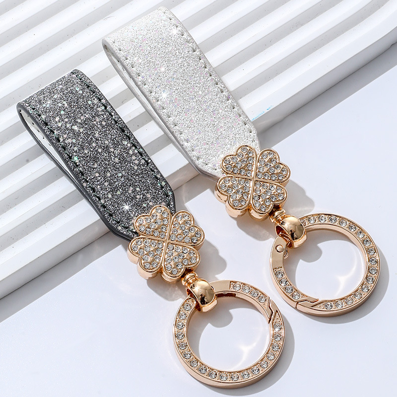 Girls' Keychain with Four-Leaf Clover and Diamond Inlay, Leather Car Keychain, Motorcycle Key Ring, Metal Pendant Accessory Girls' Keychain with Four-Leaf Clover and Diamond Inlay, Leather Car Keychain, Motorcycle Key Ring, Metal Pendant Accessory