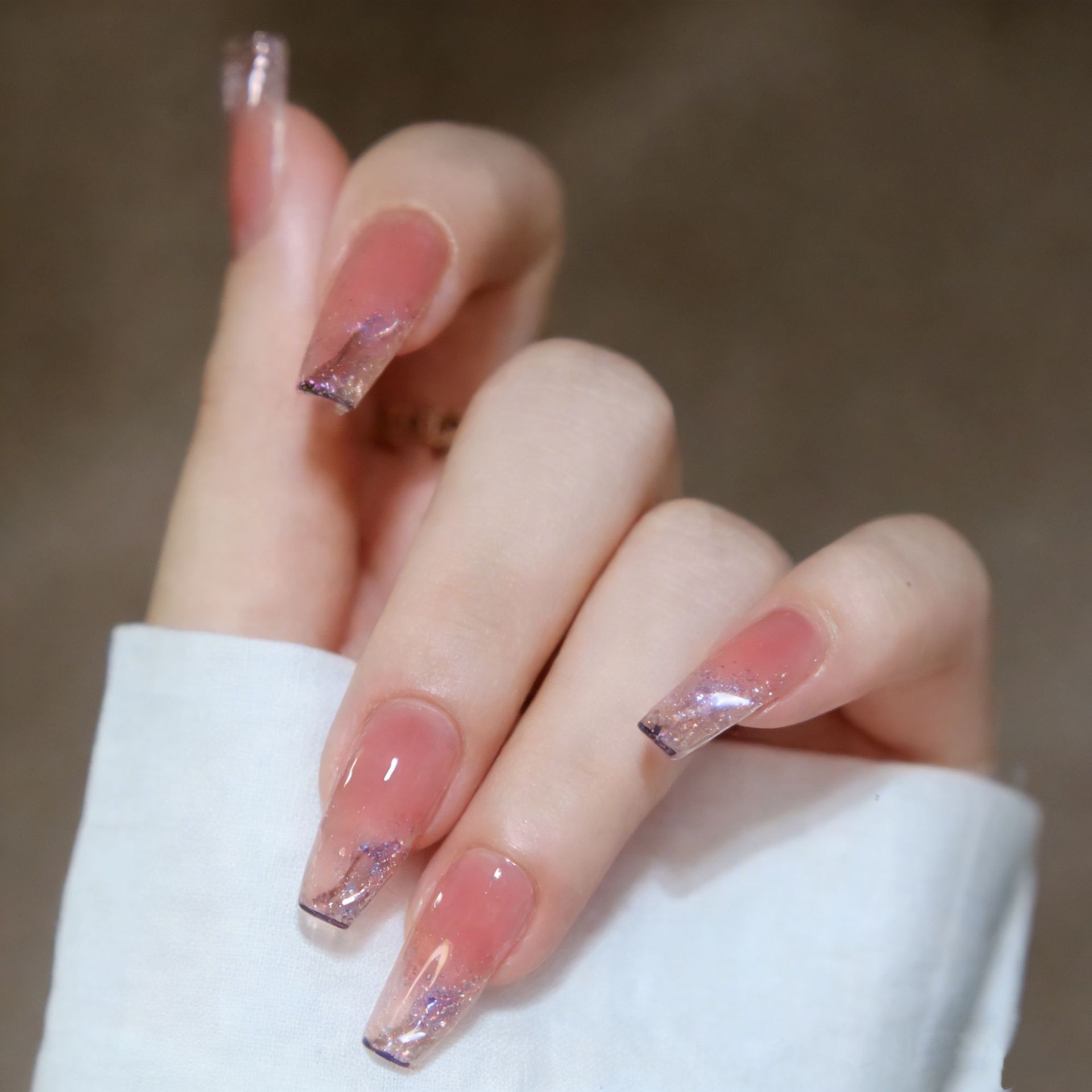 Uña falsa transfronteriza, uñas cortas y largas, uñas desmontables, uñas, uñas